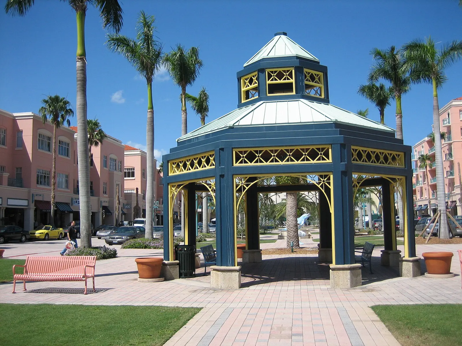 The gazebo on the central plaza at Mizner Park in downtown Boca Raton.