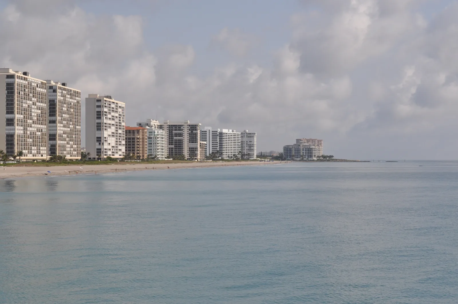 The Boca Raton coastline and beach seen from the Deerfield Beach fishing pier.
