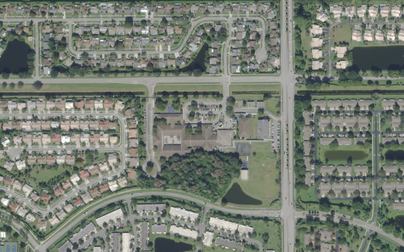Whispering Pines Elementary's campus on Spanish Isles Boulevard in west Boca Raton, seen from the air